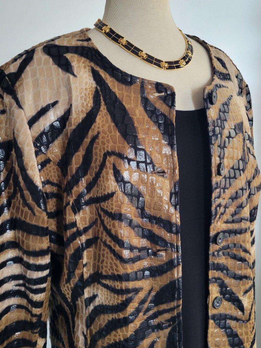 Clearance - Selene Sport Faux Snake Skin Brown Light Jacket (Size: Large)